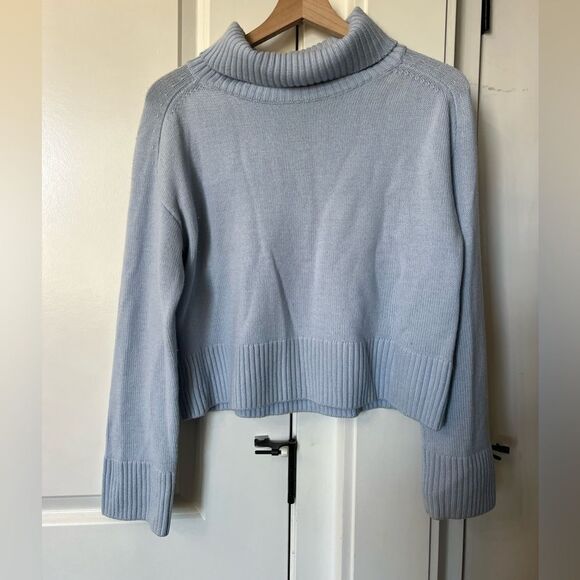 Babton Aritzia turtleneck sweater knit size small women’s blue baby blue